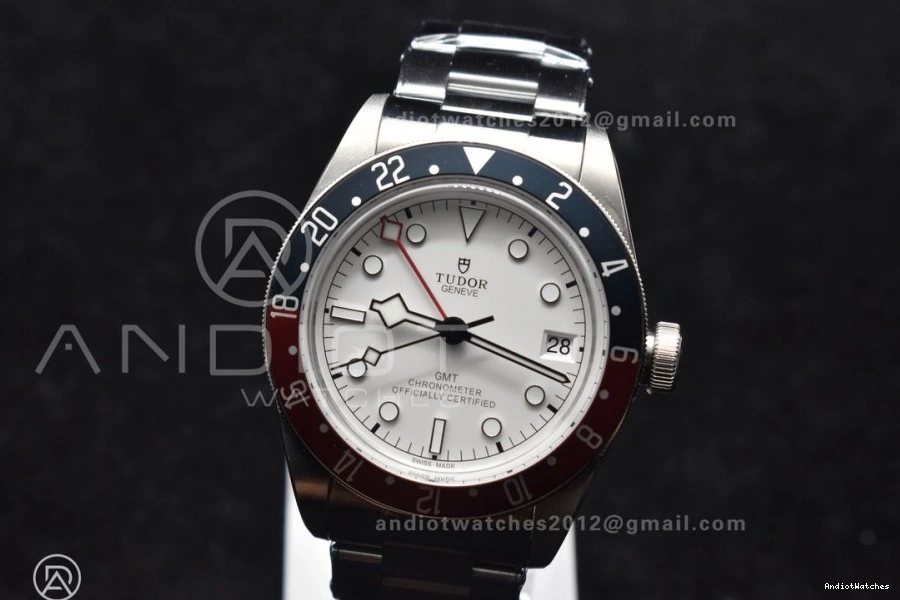 Edition Pepsi Blue Bracelet Dial White on SoftTouch ZF Black Best A 521 Bay Bezel 1:1 Red GMT SS 0228